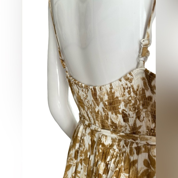 Embellished Gold and Floral Sleeveless Midi Sundress - Picture 2 of 5